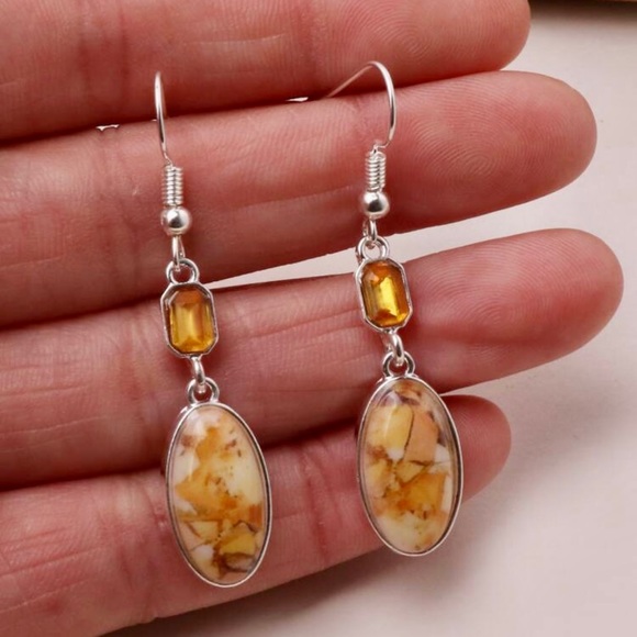 Turquoise texture drop earrings - Picture 3 of 4